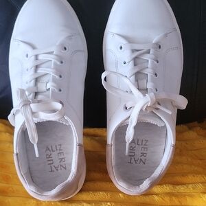 Naturalizer White and Tan Women's Sneakers